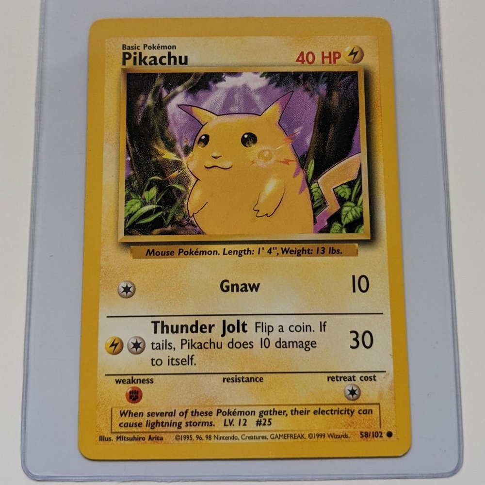 Pikachu Non-Holo 58/102 Base Set Unlimited Pokemon Card WOTC